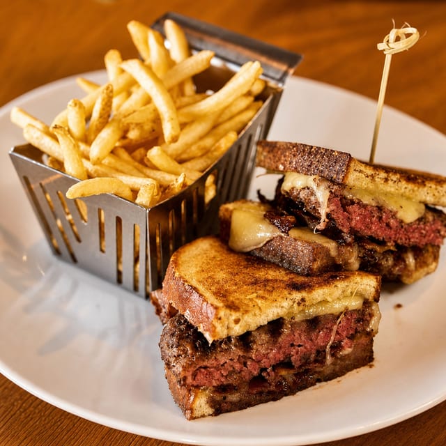 GOTHAM PATTY MELT BURGER.