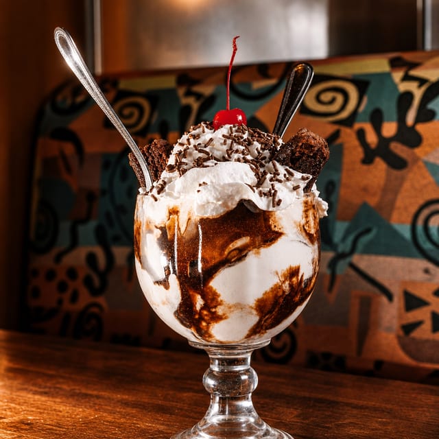 BROWNIE SUNDAE.